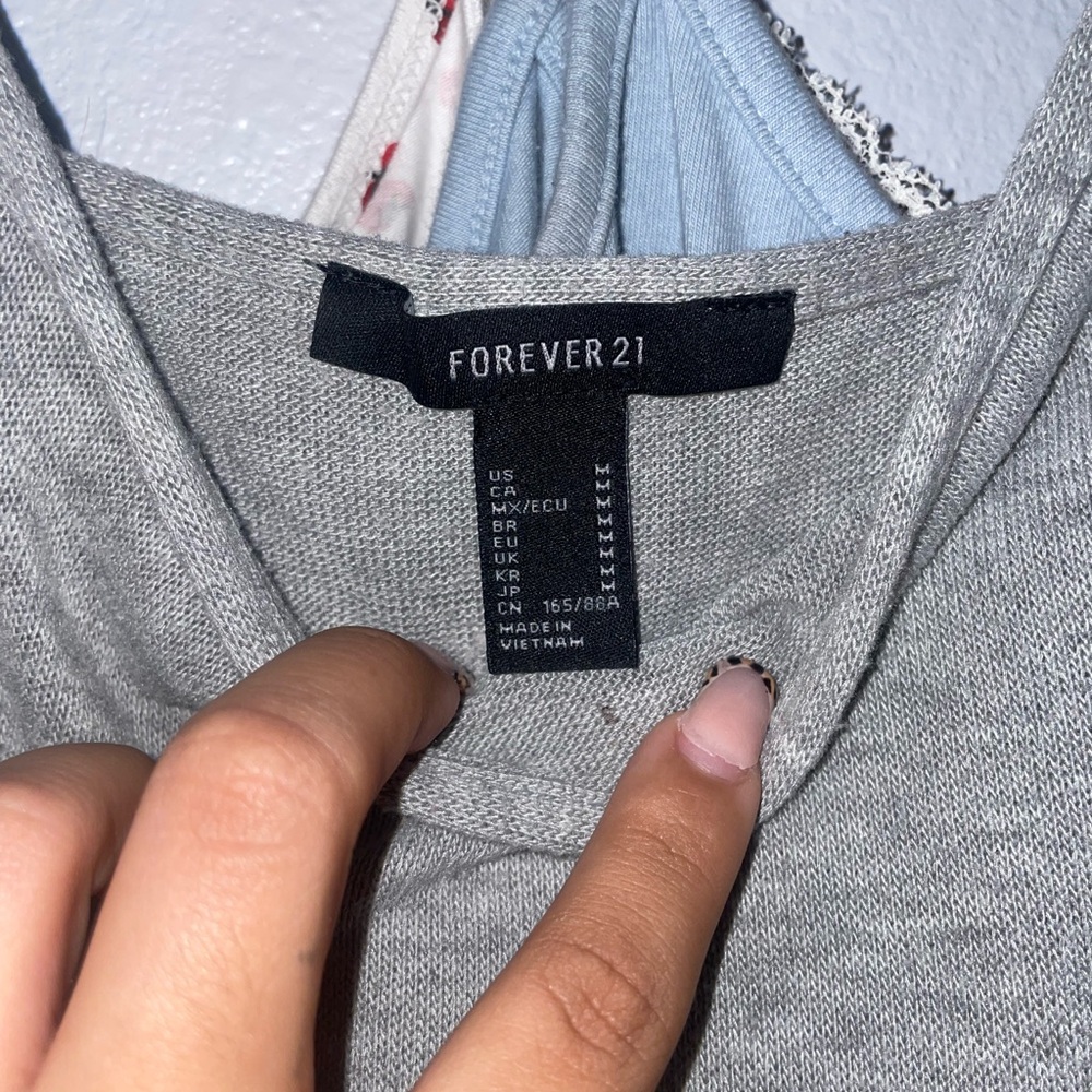 grey forever 21 lounge wear top